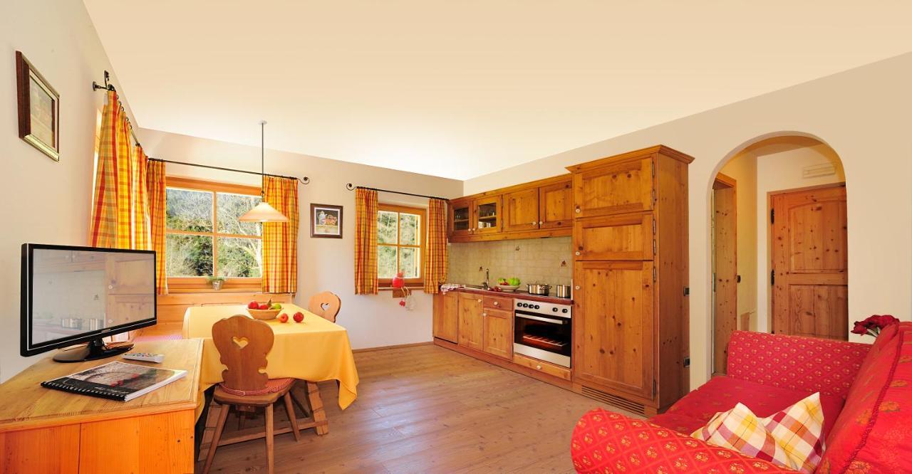 Appartement Wolfenhof คอลเลอิซาร์โค ภายนอก รูปภาพ
